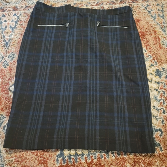 Reitmans skirt plais size 15 - Picture 10 of 16